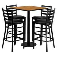 Flash Furniture – Table carrée 30 po, stratifié naturel, base ronde et 4 tabourets en métal, dossier échelle, siège vinyle noir-Armature de chaise et de table thermolaquée noire