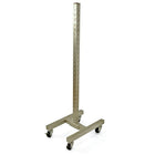 Azar Displays – Présentoir simple pour vêtements, 62 x 23,5 x 16 po (300900)-La base repose sur quatre roulettes verrouillables robustes