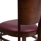 Flash Furniture – Chaise de restaurant Lacey en bois, dossier plein, noyer, siège en vinyle bourgogne (XUDGW094WALBGV)-Siège rembourré de 2,5 po en mousse épaisse