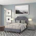 Flash Furniture - Lit plateforme Brighton double touffeté en tissu gris clair-Garniture à tête de clou argenté