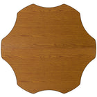 Flash Furniture – Table d’activités fleur de 60 po à surface en stratifié thermofusionné et pattes préscolaires réglables, chêne-La forme encourage l'interaction créative et la collaboration entre les élèves. Forme : Rectangle