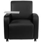Flash Furniture – Siège visiteur en cuir noir à accoudoir-tablette, à roulettes avant et à porte-gobelet (BT8217BKCS)-Style contemporain