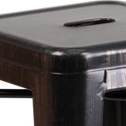 Flash Furniture – Tabouret de comptoir de 24 po en métal sans dossier, int/ext, siège carré, noir/or patiné (CH3132024BQ)-S'empile de 4 à 8 de haut