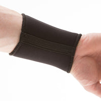 Impacto TS216 Thermo Wrap Wrist Support Ambidextrous, Extra Large-Natural heat therapy for prevention, treatment and rehabilitation of RSI