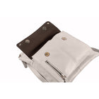 Champs - Sac à bandoulière en cuir avec protection RFID - Crème- La fermeture éclair en haut garde tous vos biens en sécurité.