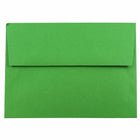 JAM Paper Enveloppes invitation Brite Hue en papier recyclé avec fermeture gommée, 5 1/4 x 7 1/4 po, vert, 1000/paquet-Vert festif