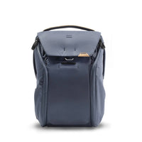 Peak Design Everyday Backpack V2 - 30 L - Black-Black, Weatherproof, 100% recycled 400D nylon canvas shell