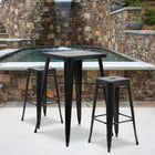 Flash Furniture - Tabouret de bar intérieur / extérieur de 30 po haut en métal noir sans dossier avec siège carré-Le trou de vidange du siège facilite le séchage